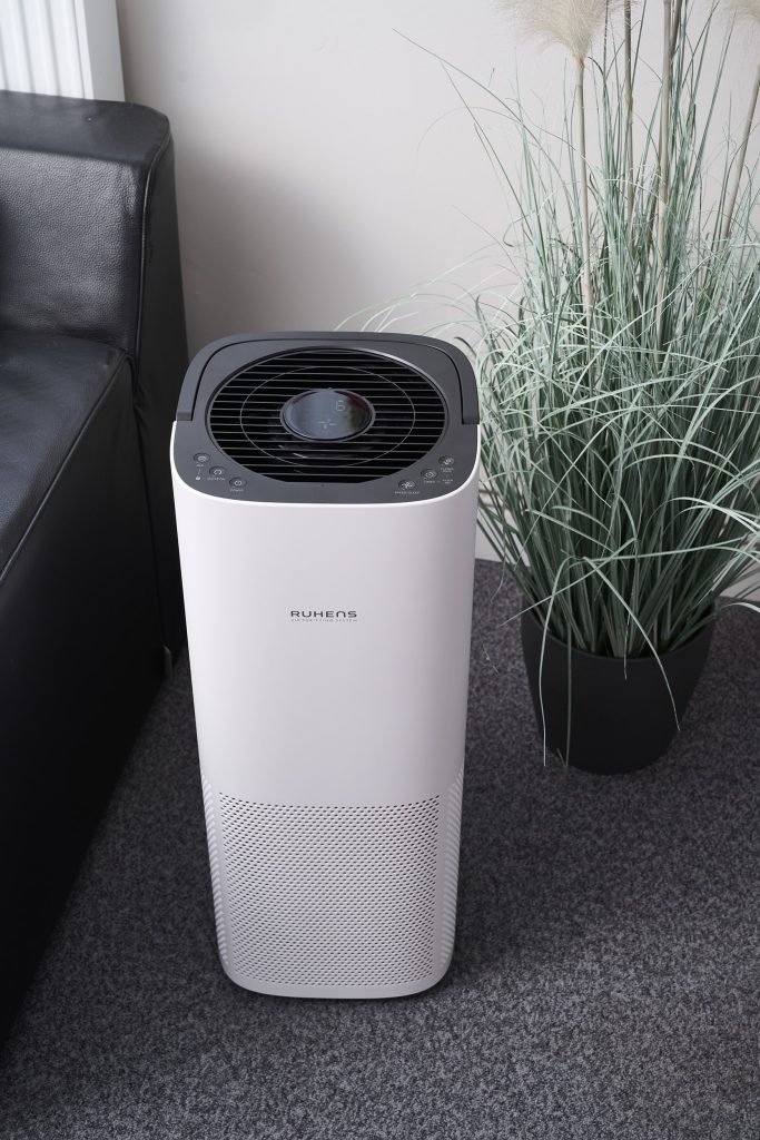 air purifiers vs dehumidifiers